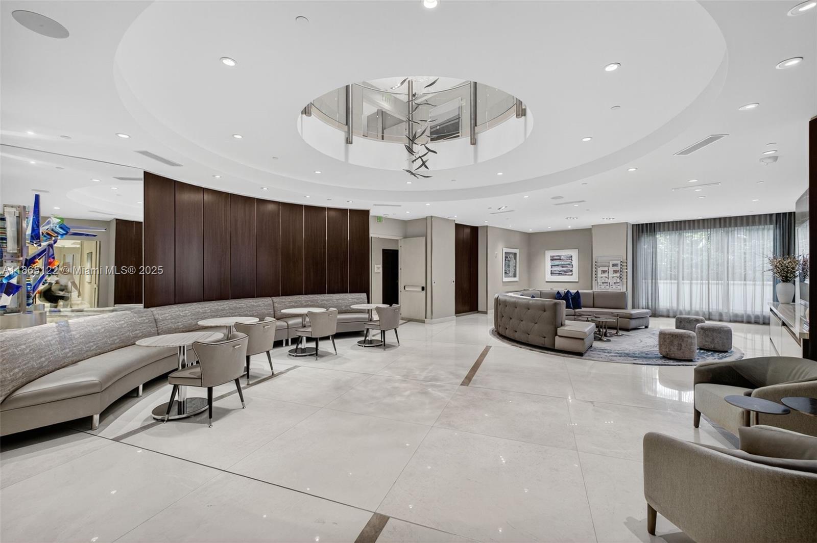 6000 Island Blvd # 707