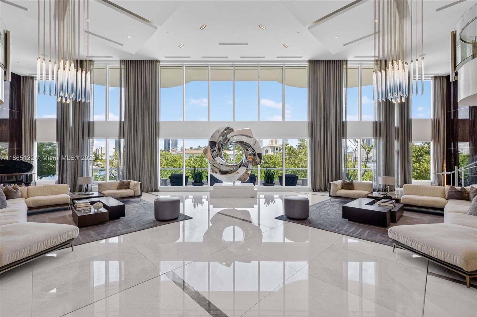 6000 Island Blvd # 707