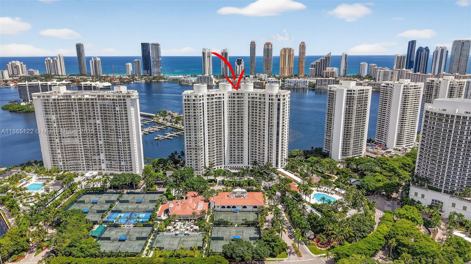 6000 Island Blvd # 707