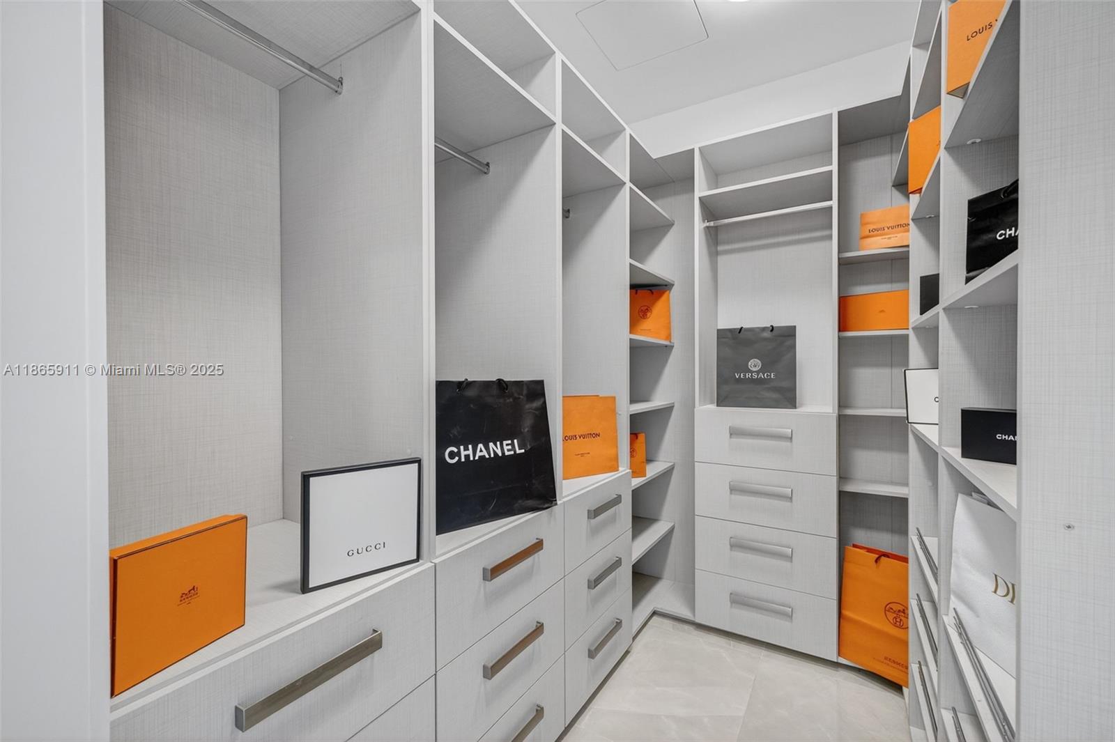 18501 Collins Ave # 501