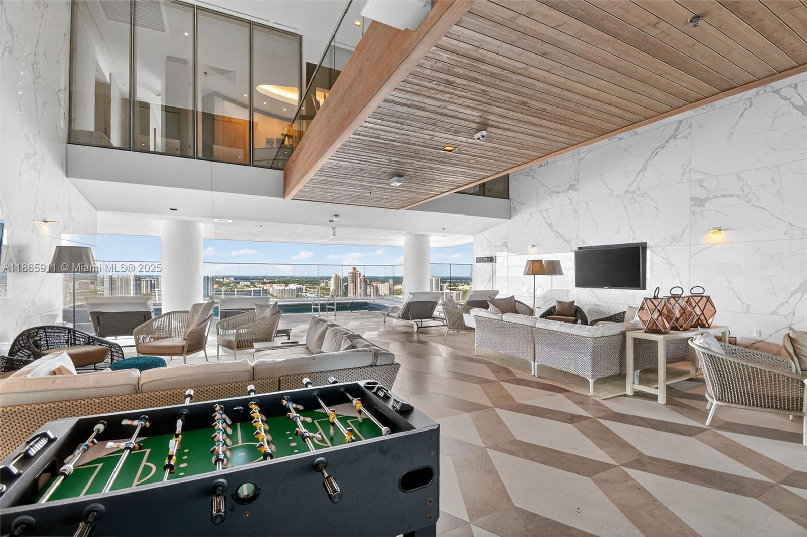 18501 Collins Ave # 501