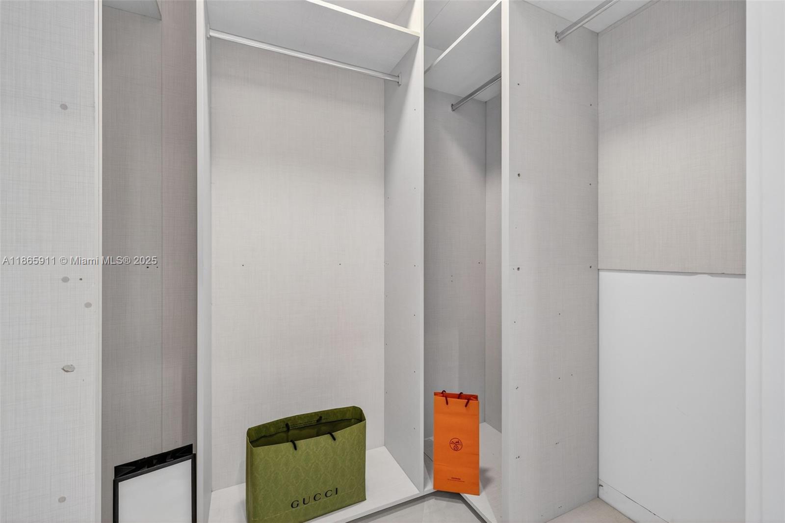 18501 Collins Ave # 501