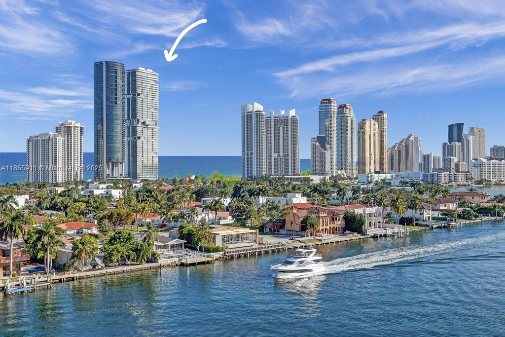 18501 Collins Ave # 501