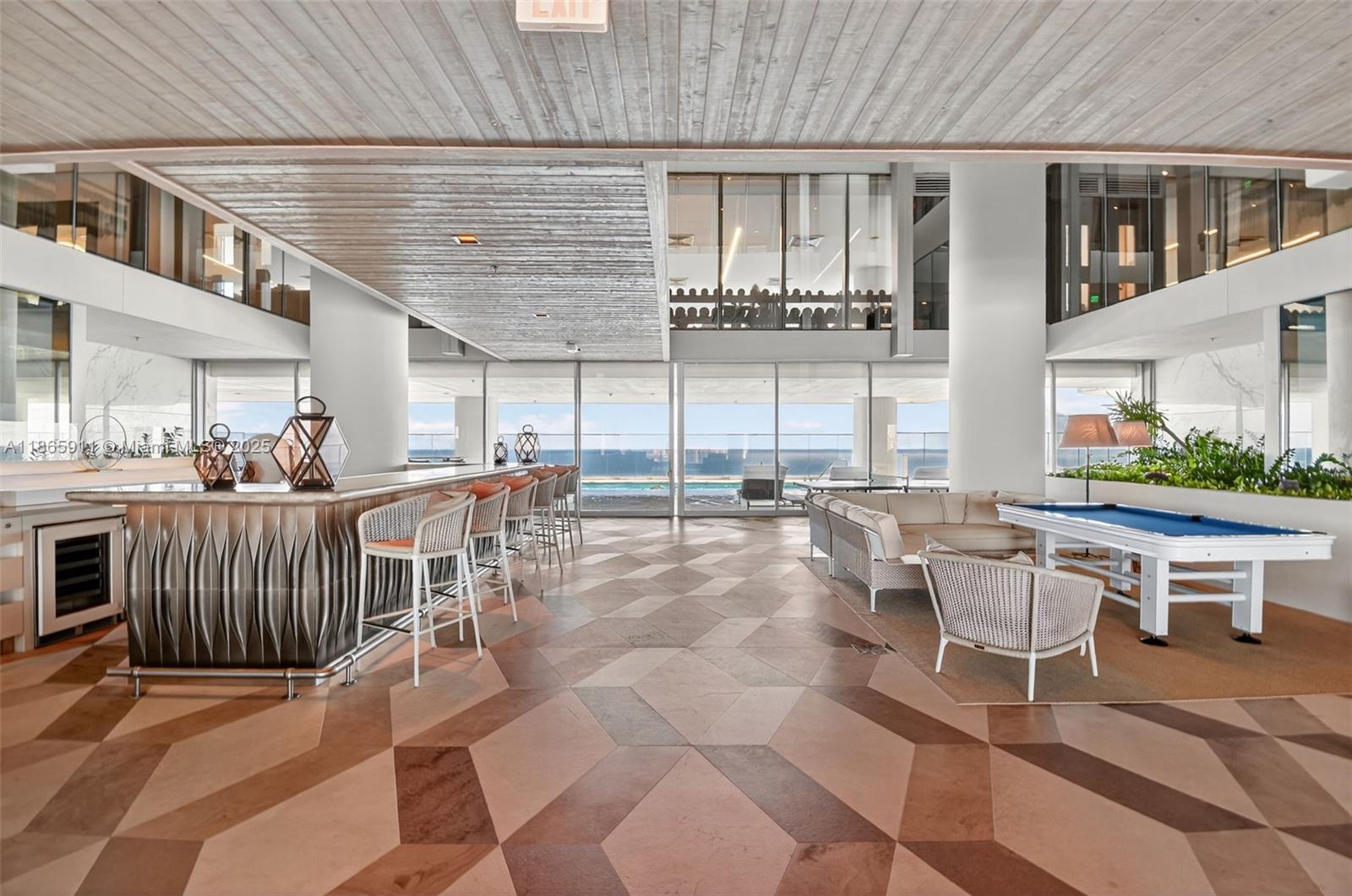 18501 Collins Ave # 501