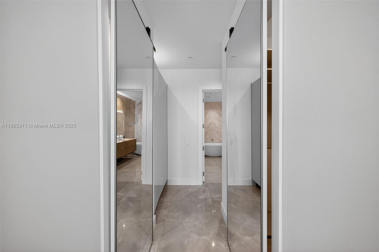 18501 Collins Ave # 501