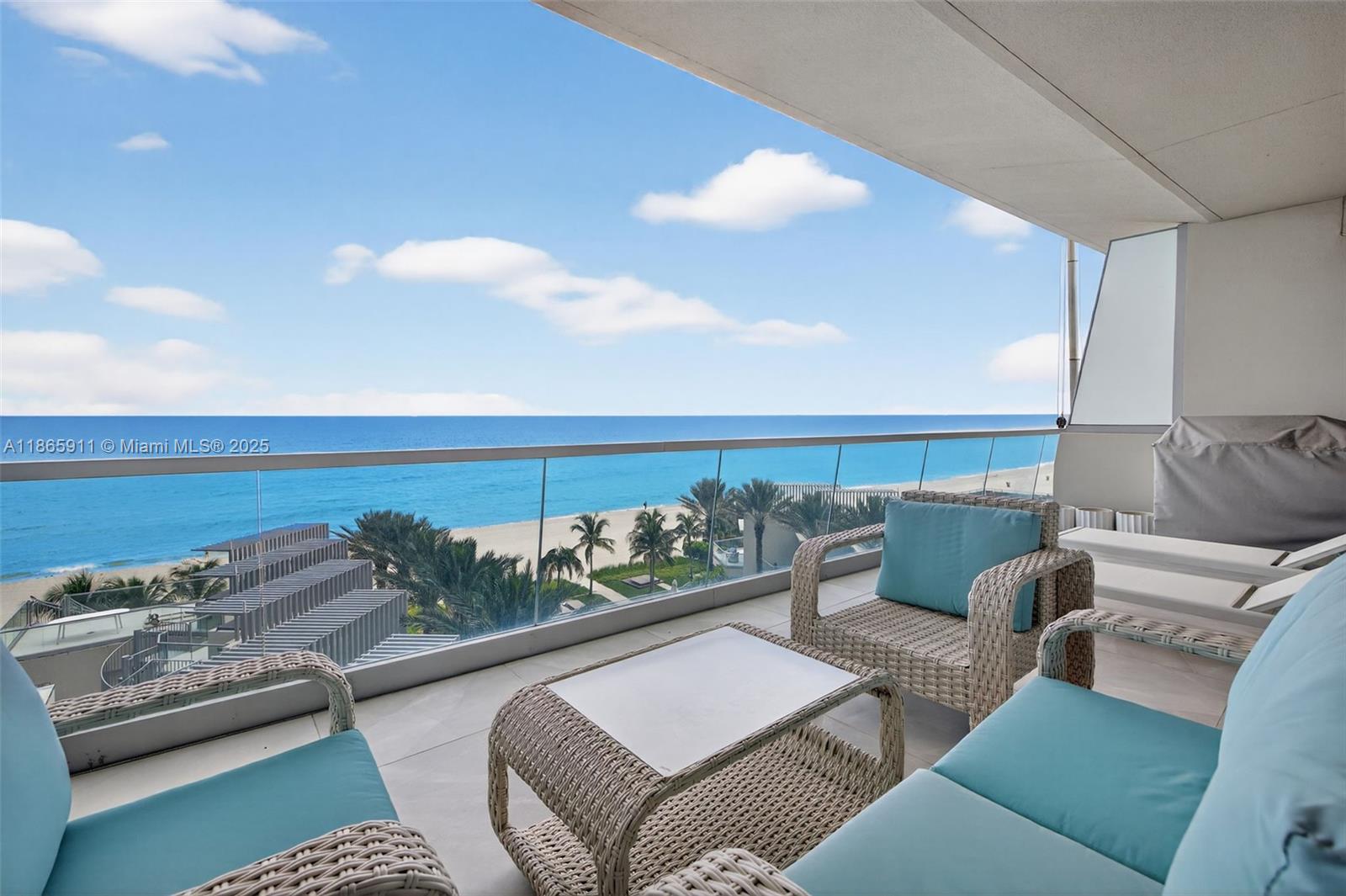 18501 Collins Ave # 501