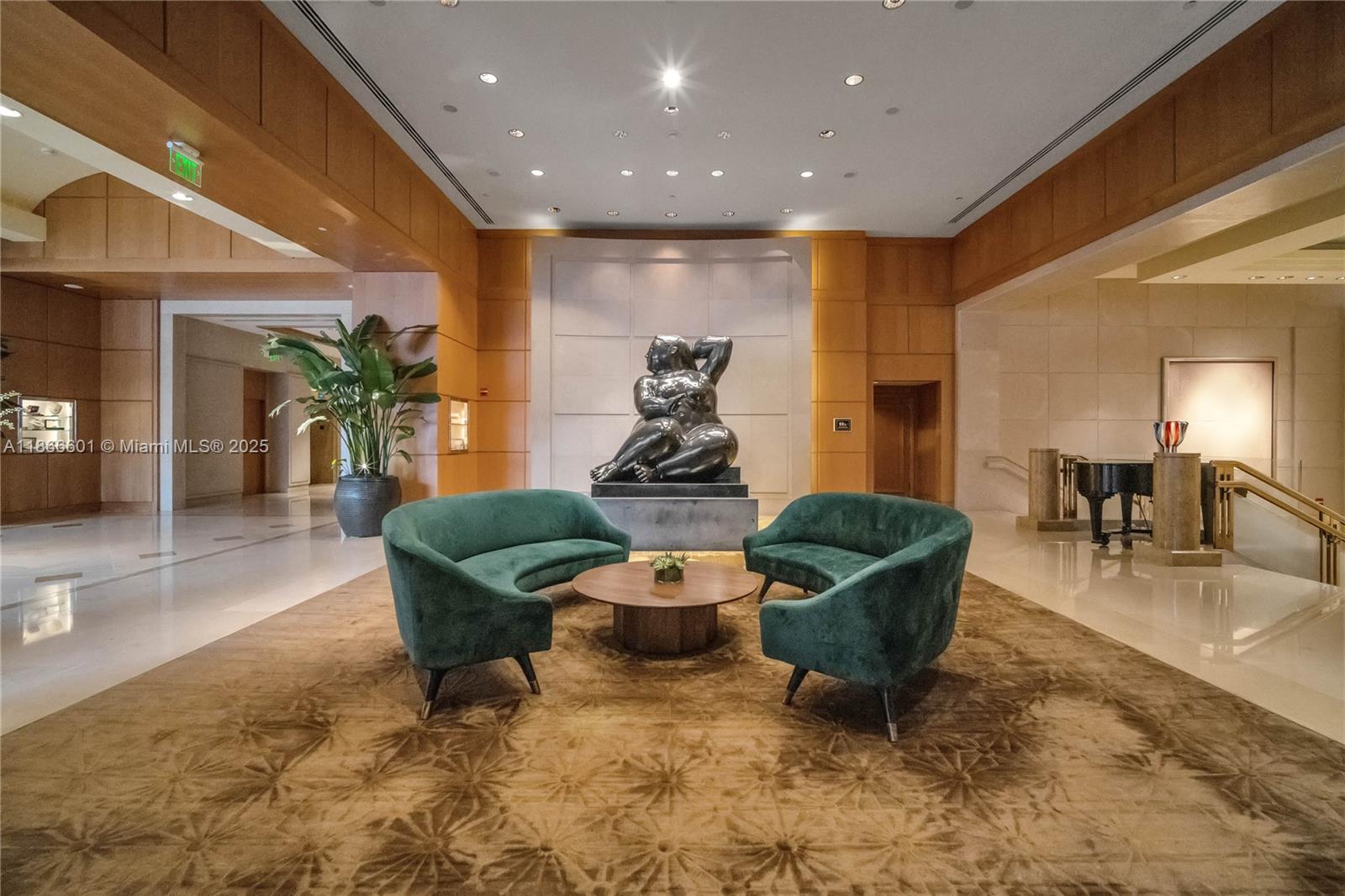 1435 Brickell Ave # 3212