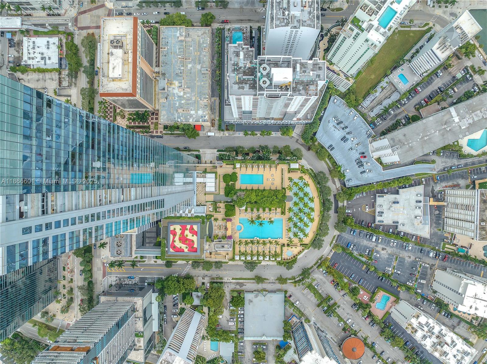 1435 Brickell Ave # 3212