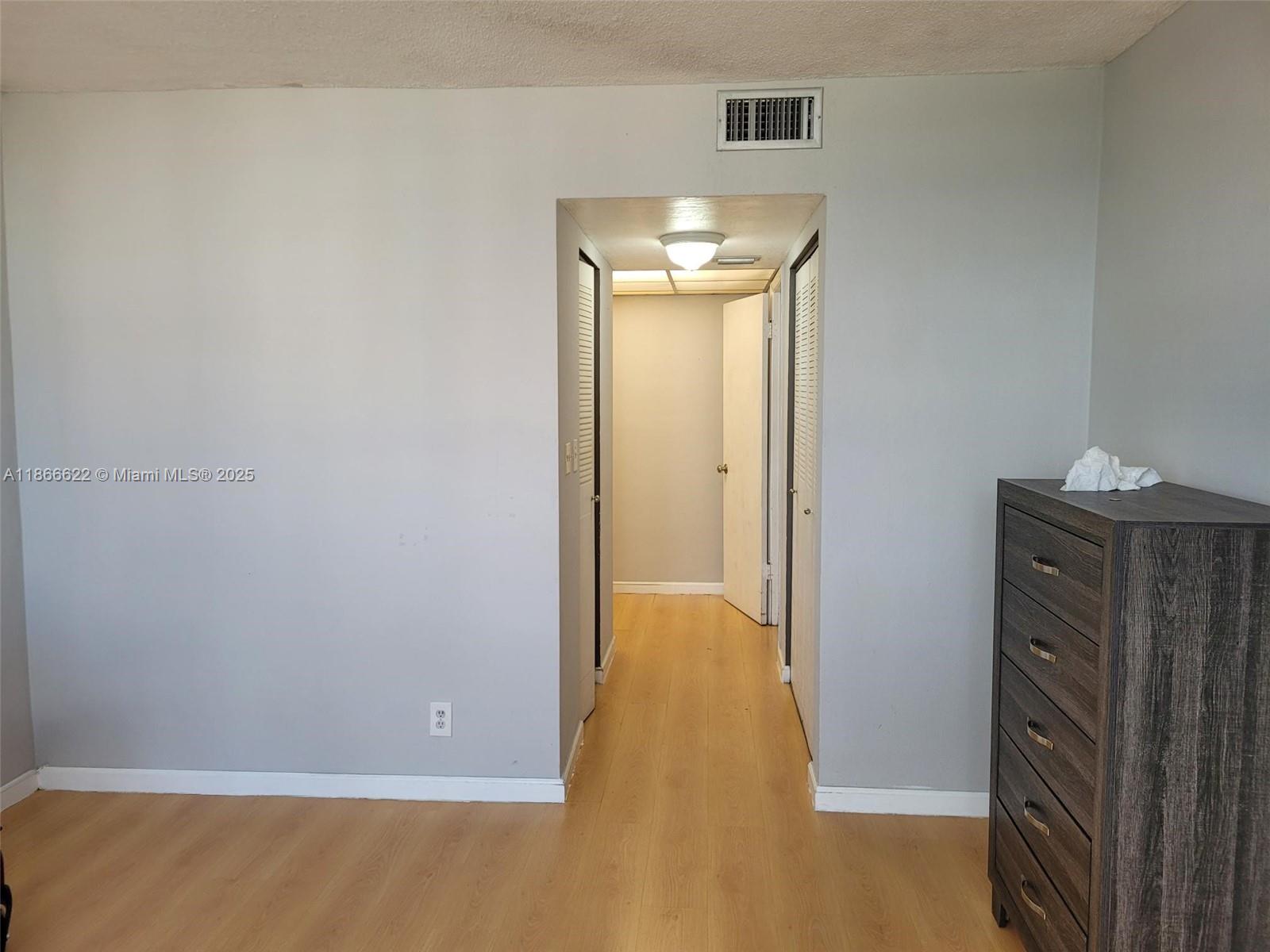 1401 NE Miami Gardens Dr Unit: 993