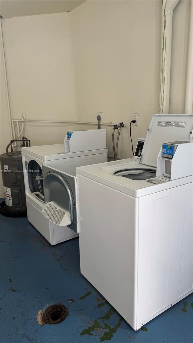 1701 NE 191st St # A214