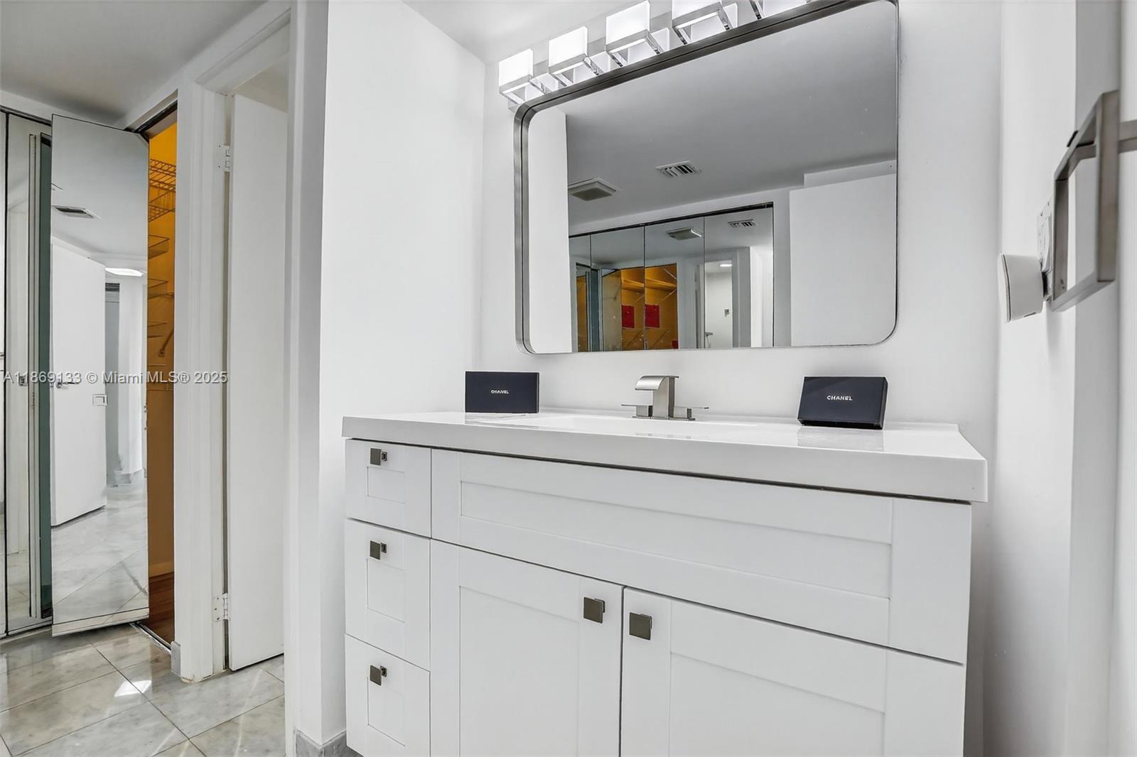 20379 W Country Club Dr # 1639