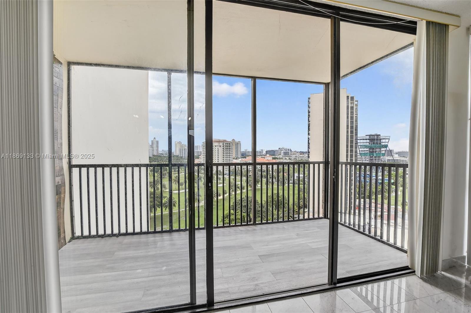 20379 W Country Club Dr # 1639