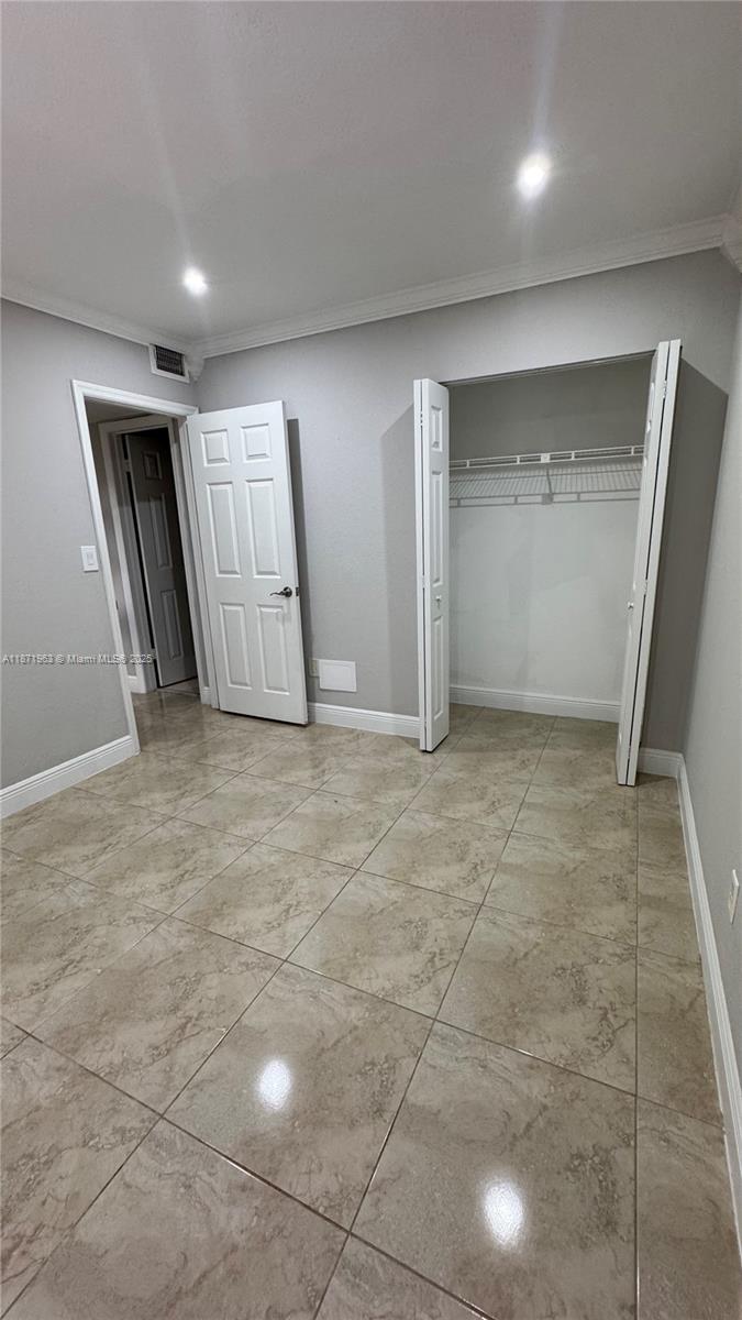 438 NE 210th Cir Ter # 4B Unit: 204-4B