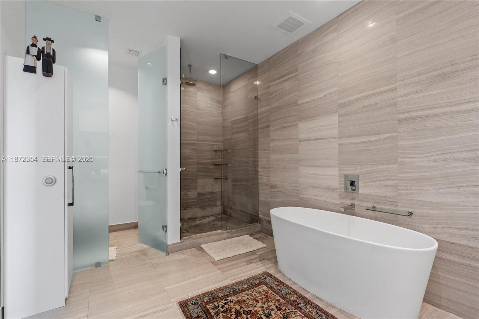 3300 NE 188th St Unit: LPH16