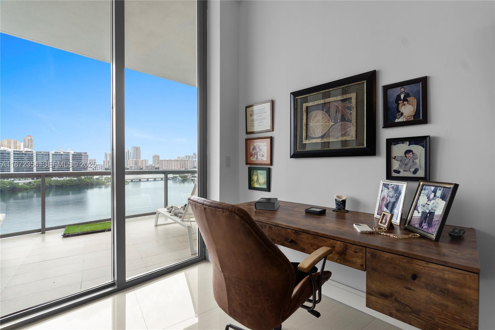 3300 NE 188th St Unit: LPH16