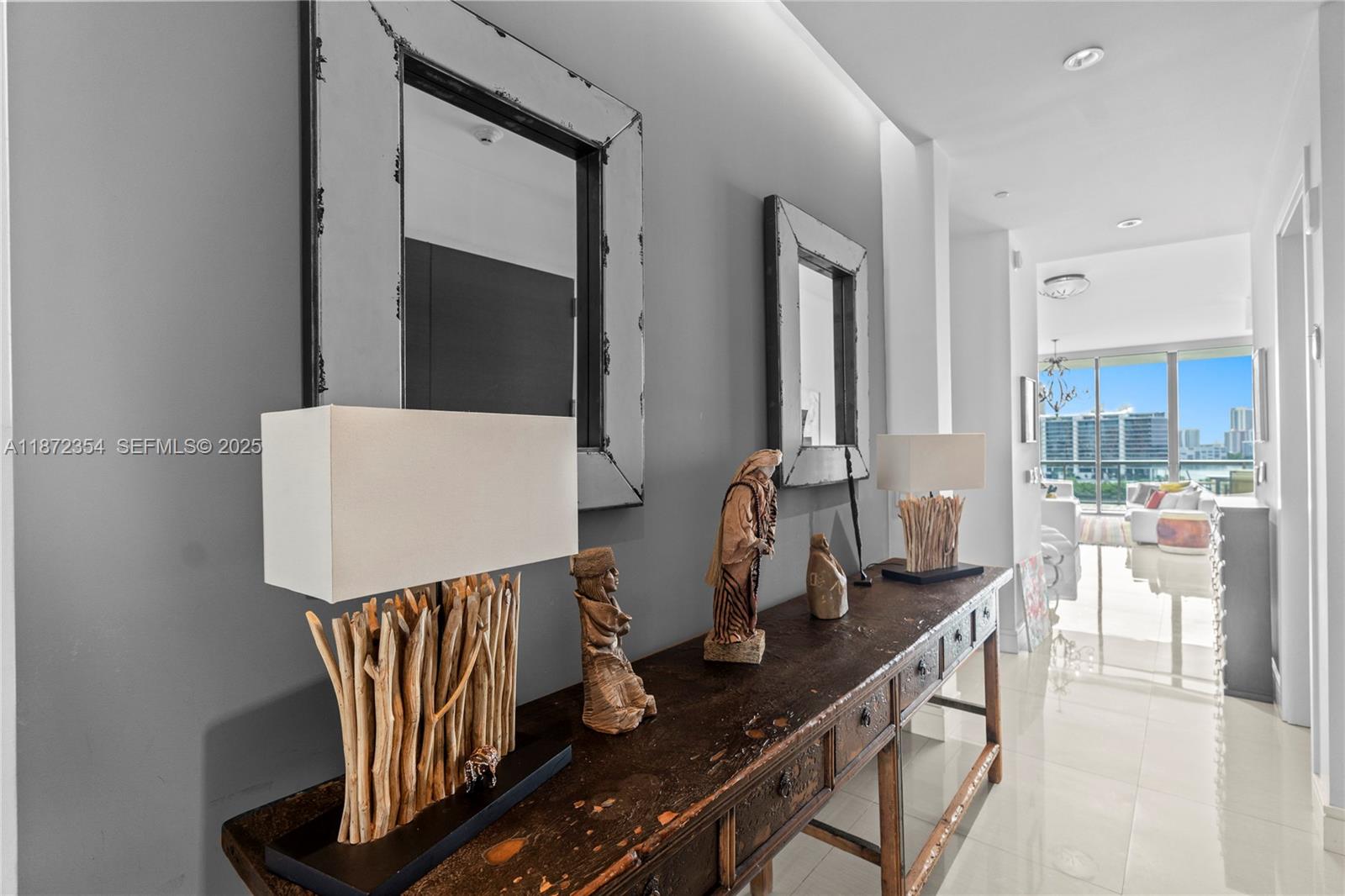 3300 NE 188th St Unit: LPH16