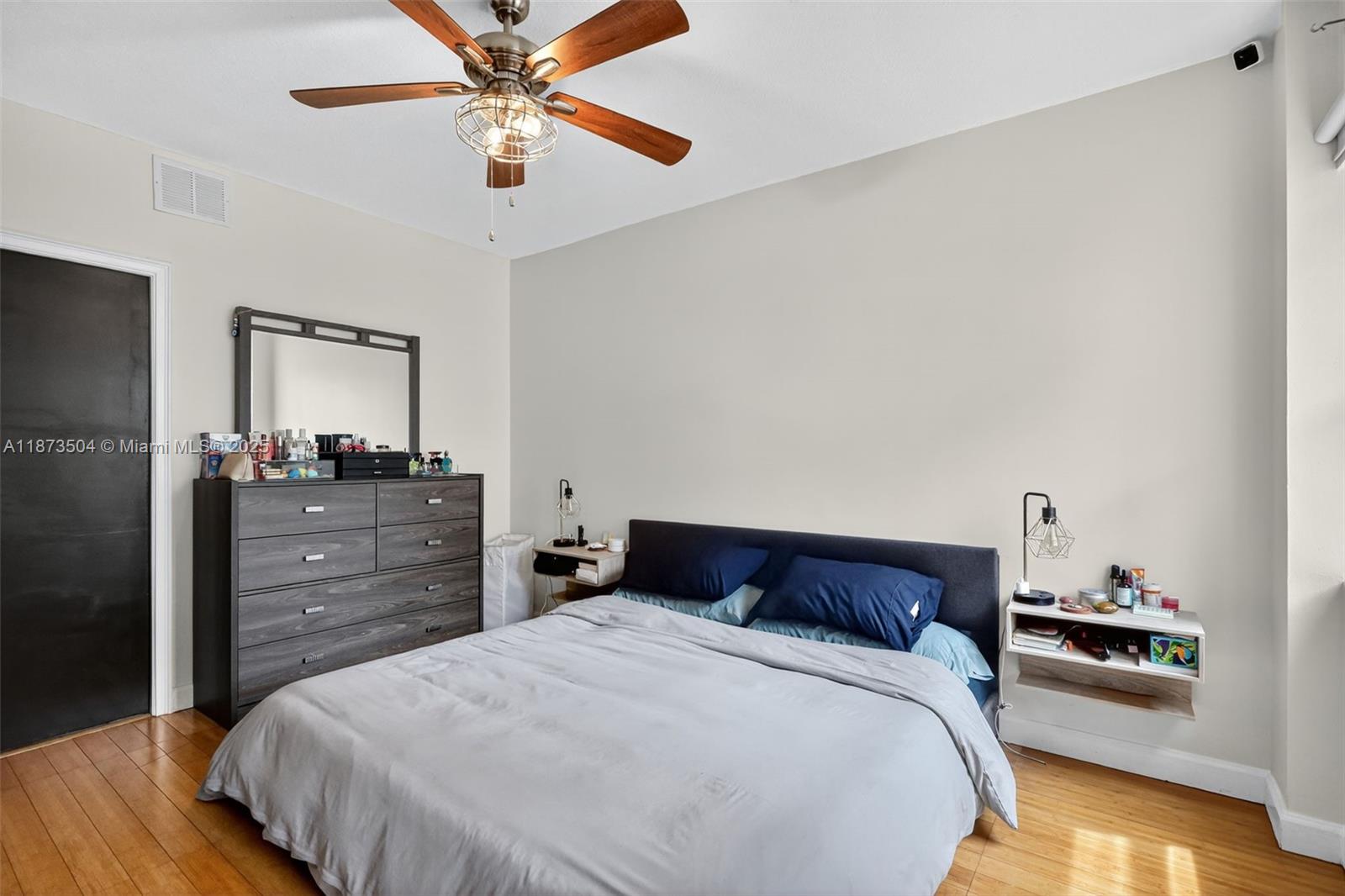 471 NE 25th St # 503