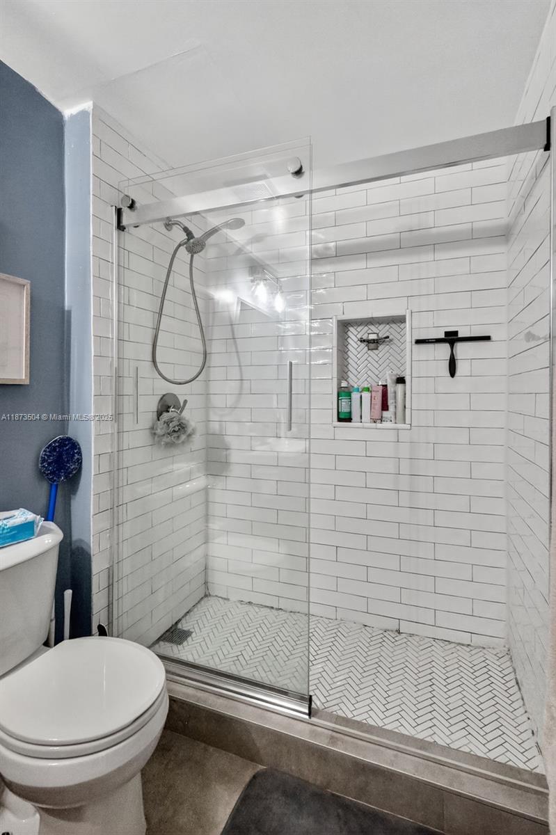 471 NE 25th St # 503