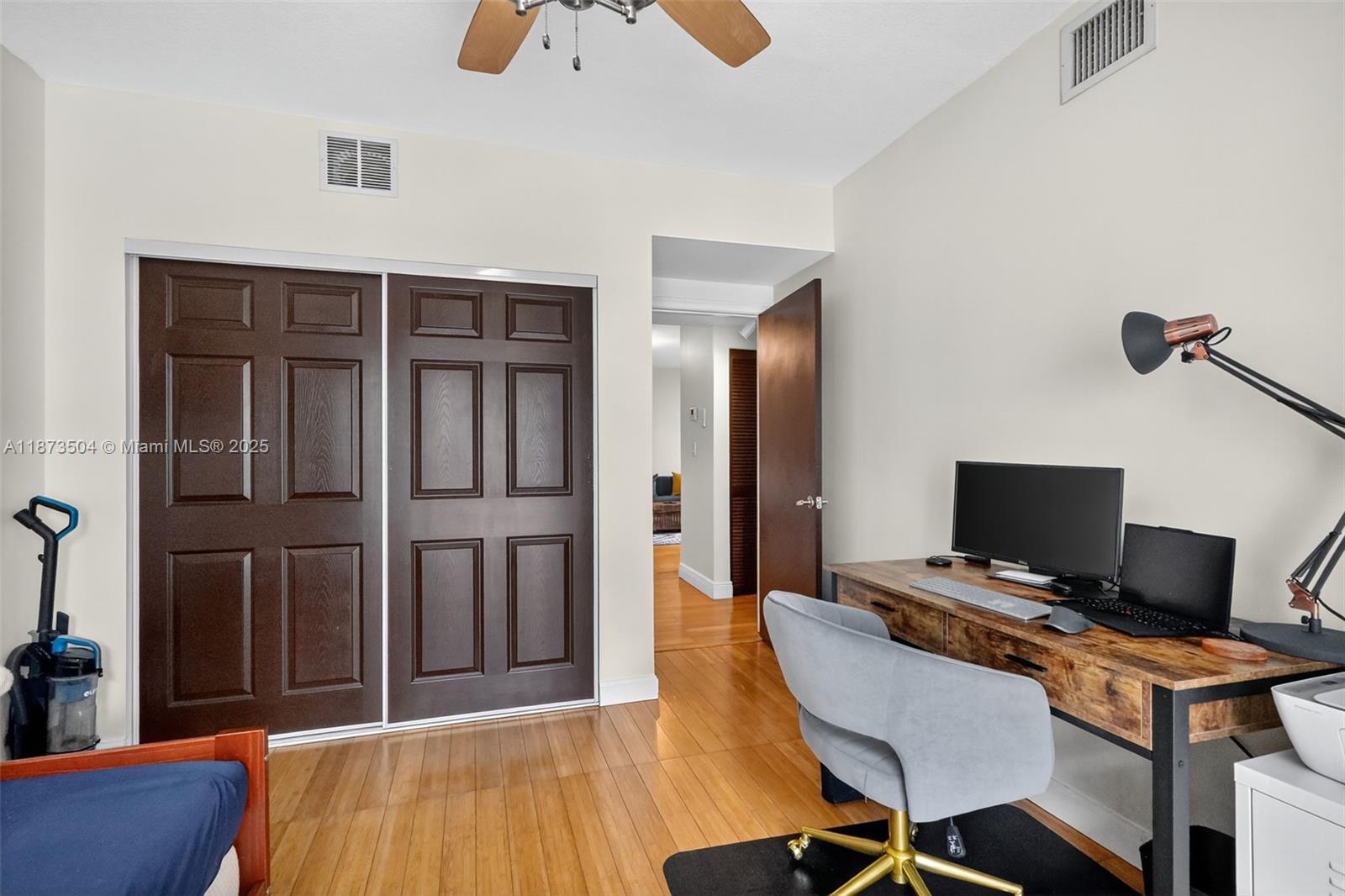 471 NE 25th St # 503