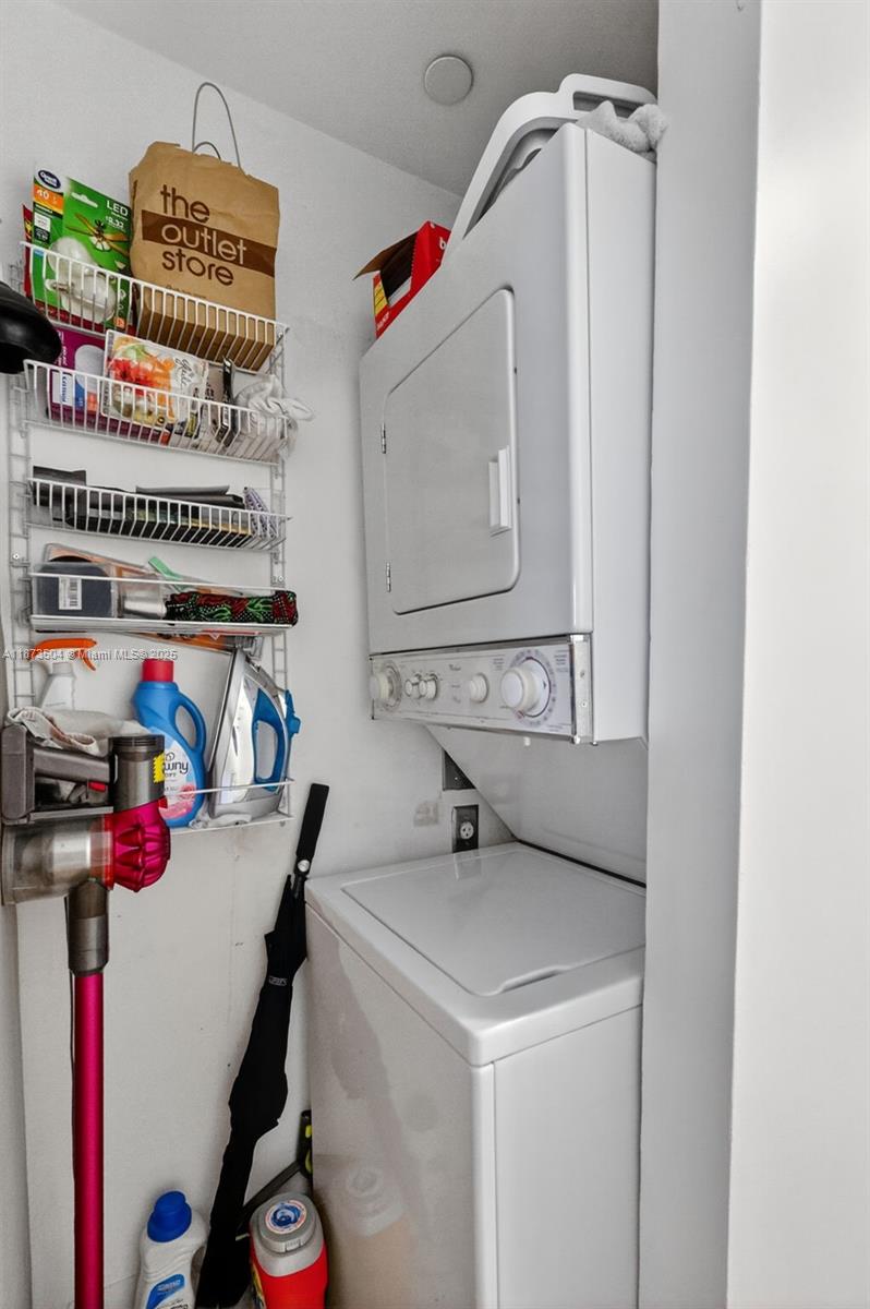 471 NE 25th St # 503