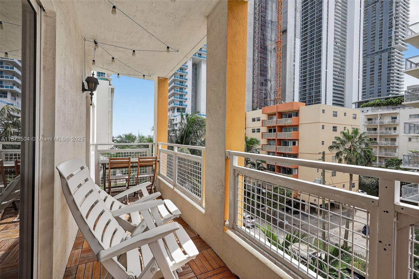 471 NE 25th St # 503