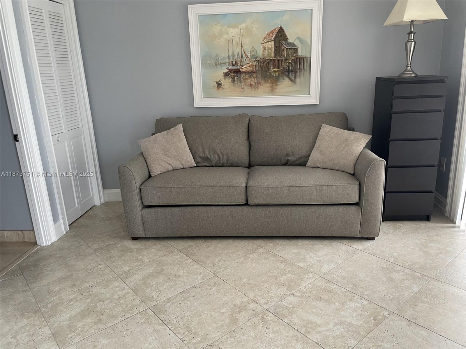 1201 S Ocean Dr # 1107S