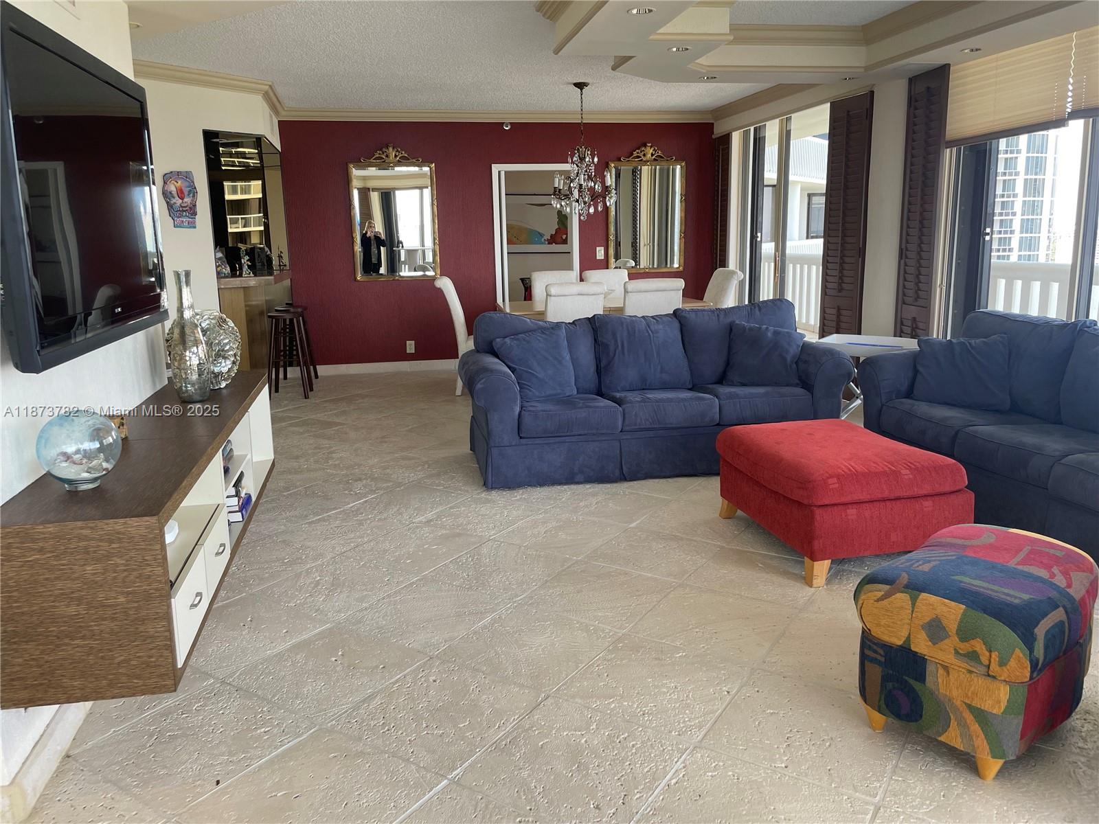 3000 Island Blvd # 2405