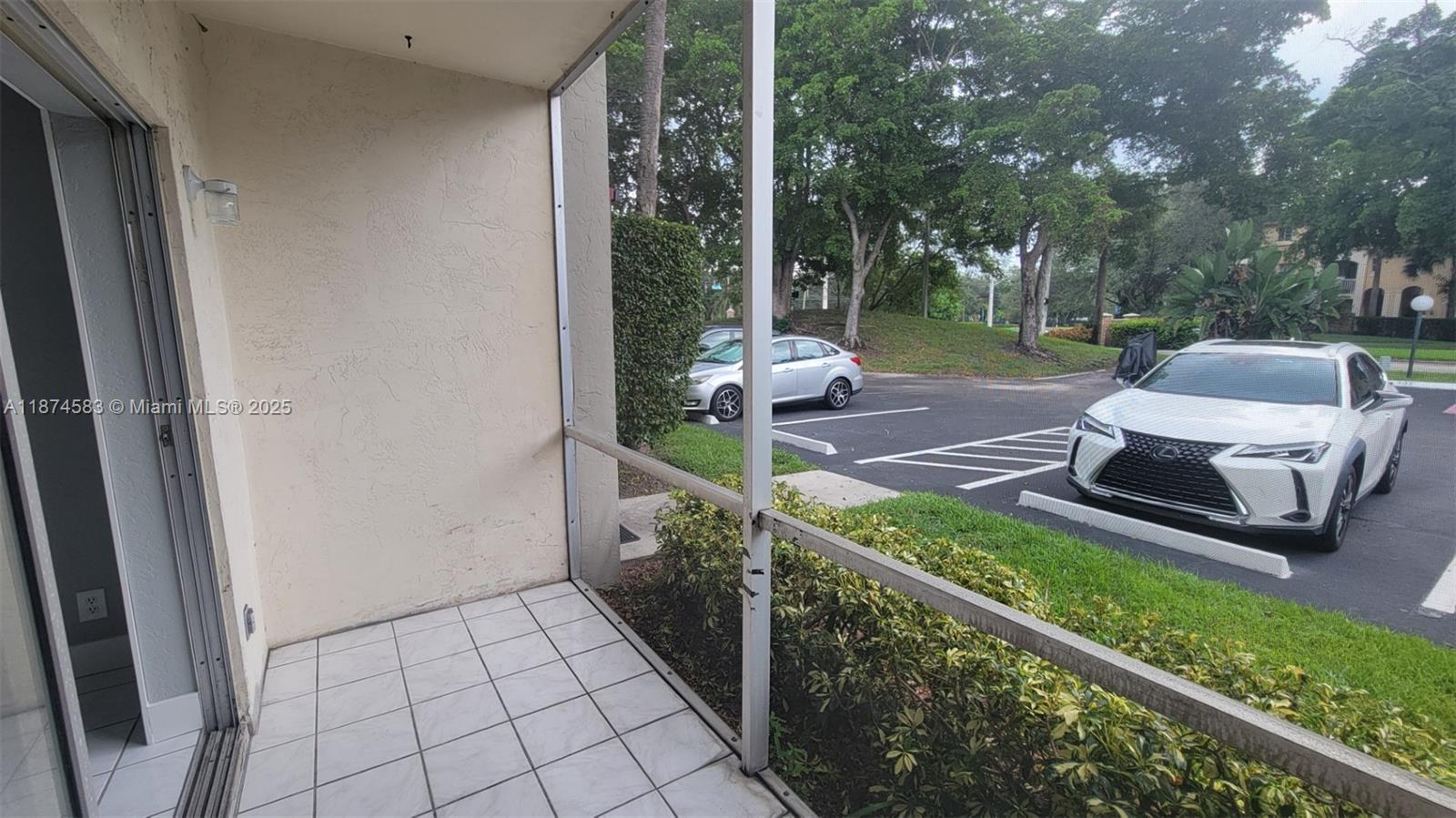 1 Jacaranda Country Club Dr # 104
