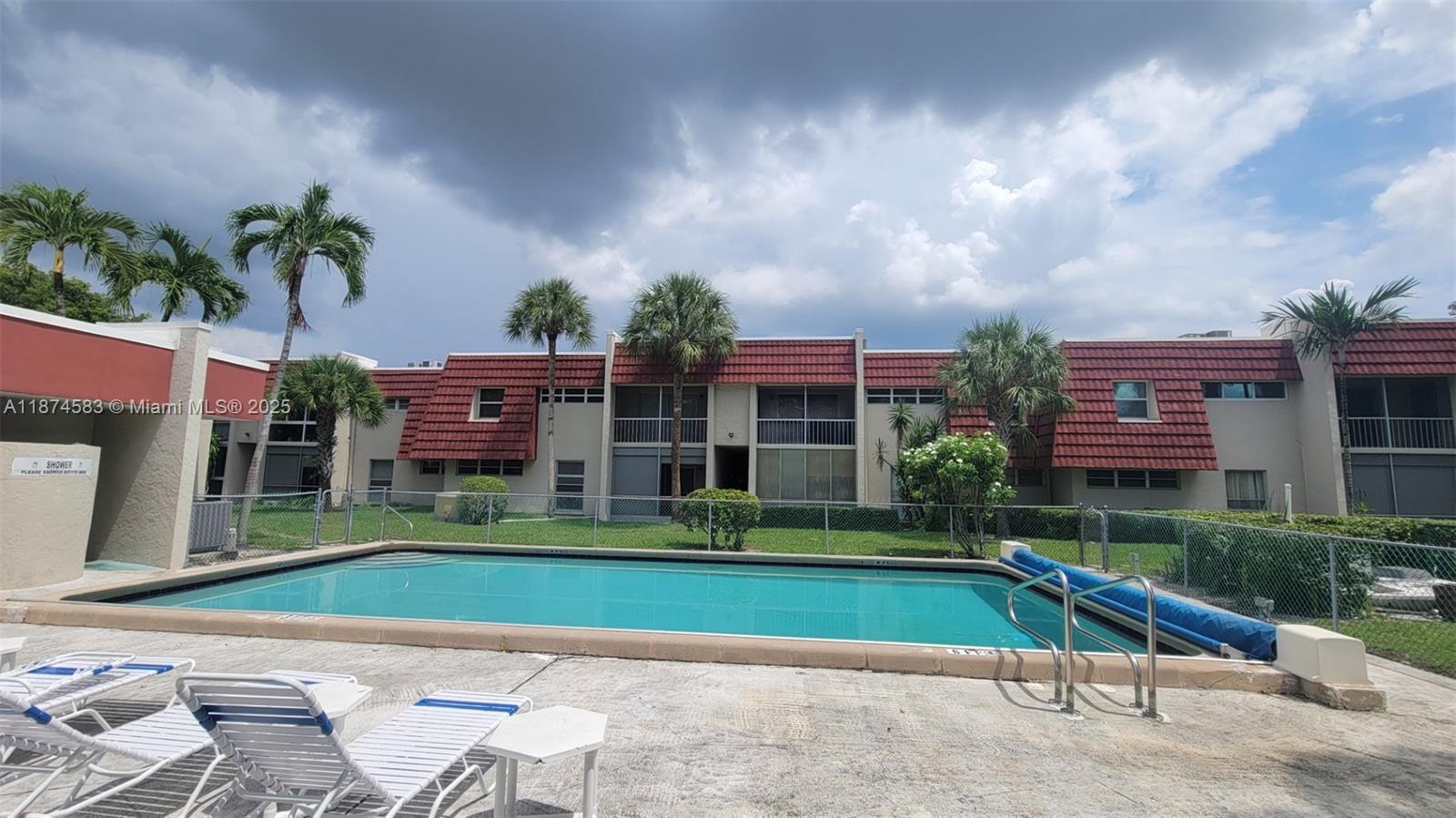1 Jacaranda Country Club Dr # 104