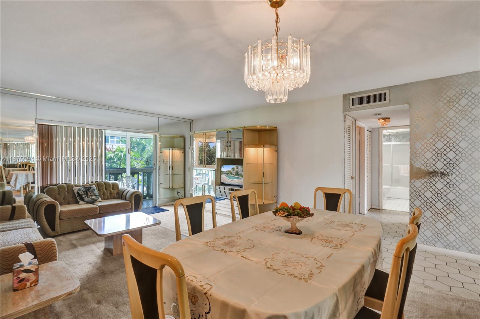 218 NE 12th Ave # 302