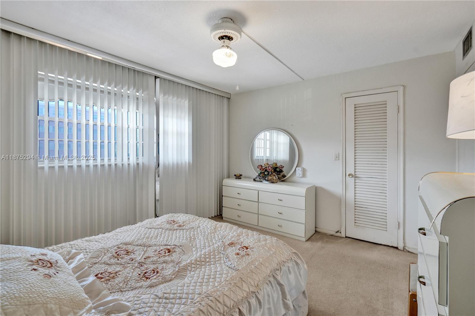 218 NE 12th Ave # 302