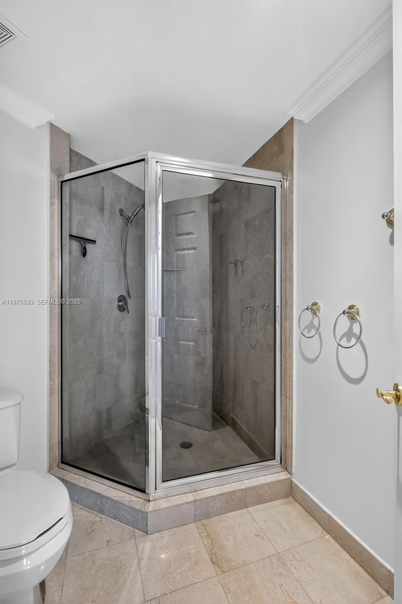 3370 Hidden Bay Dr # 1808