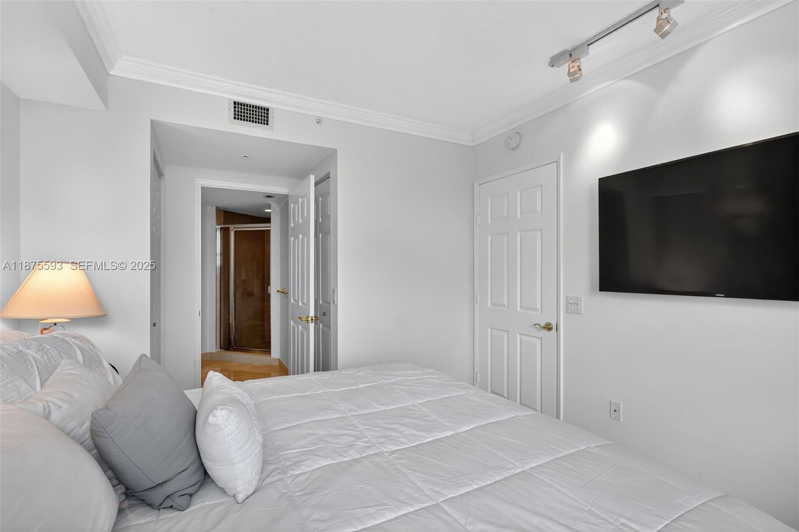 3370 Hidden Bay Dr # 1808