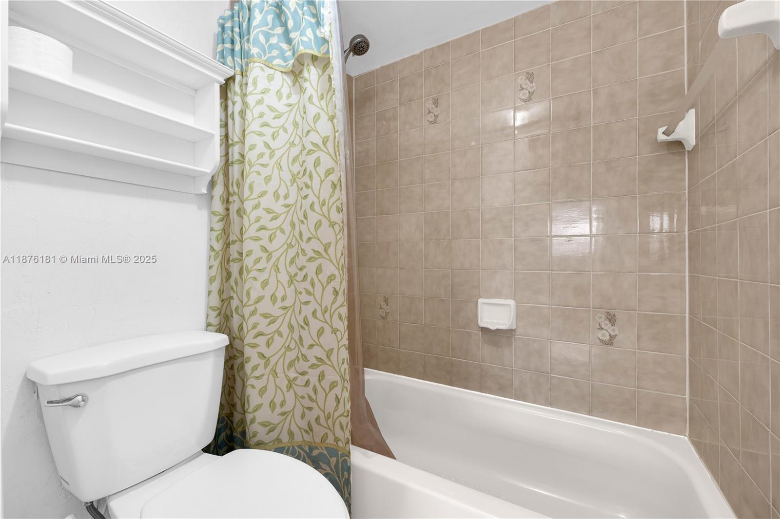 1820 W 53rd St # 201