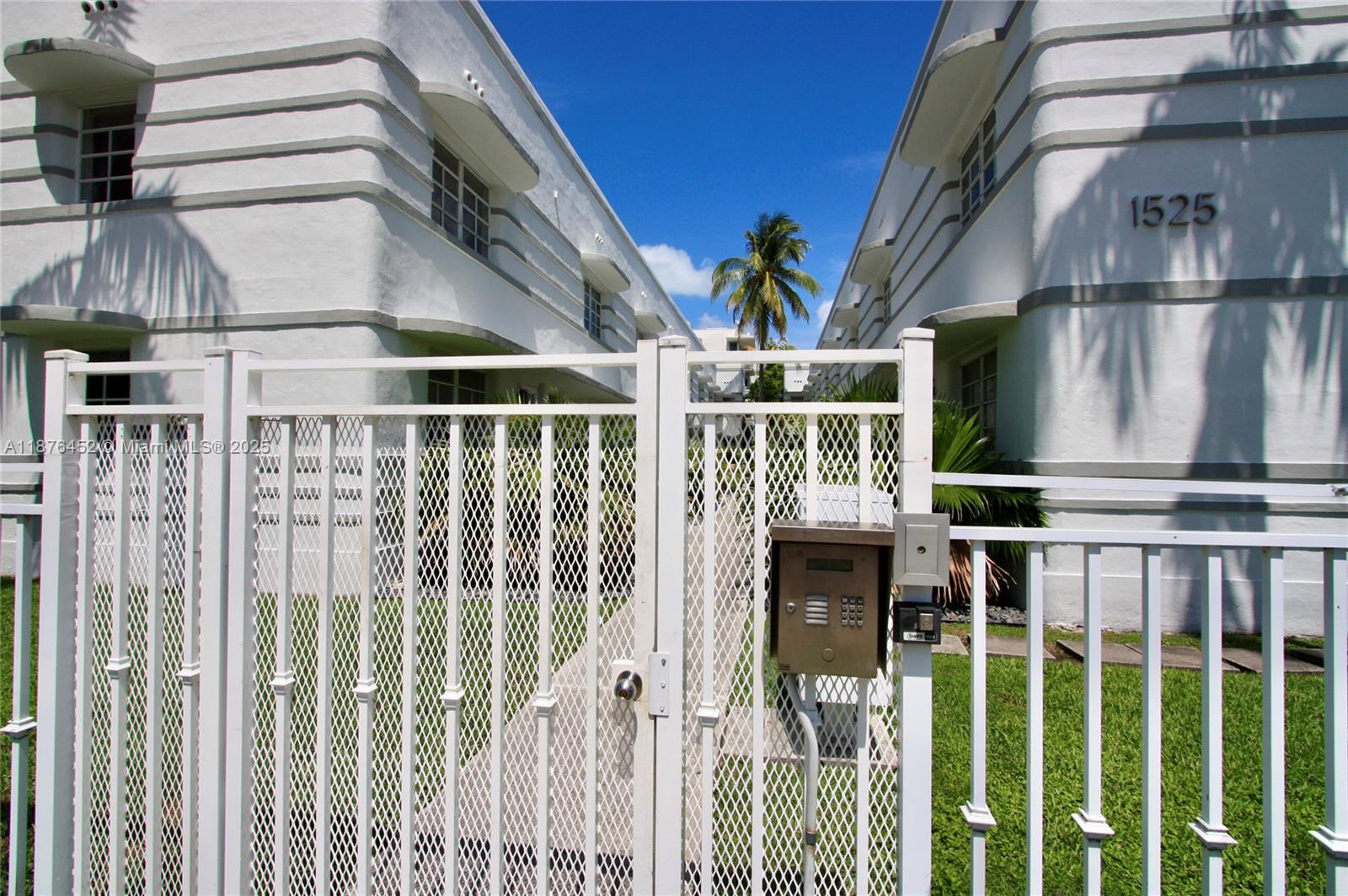 1525 Pennsylvania Ave # 17