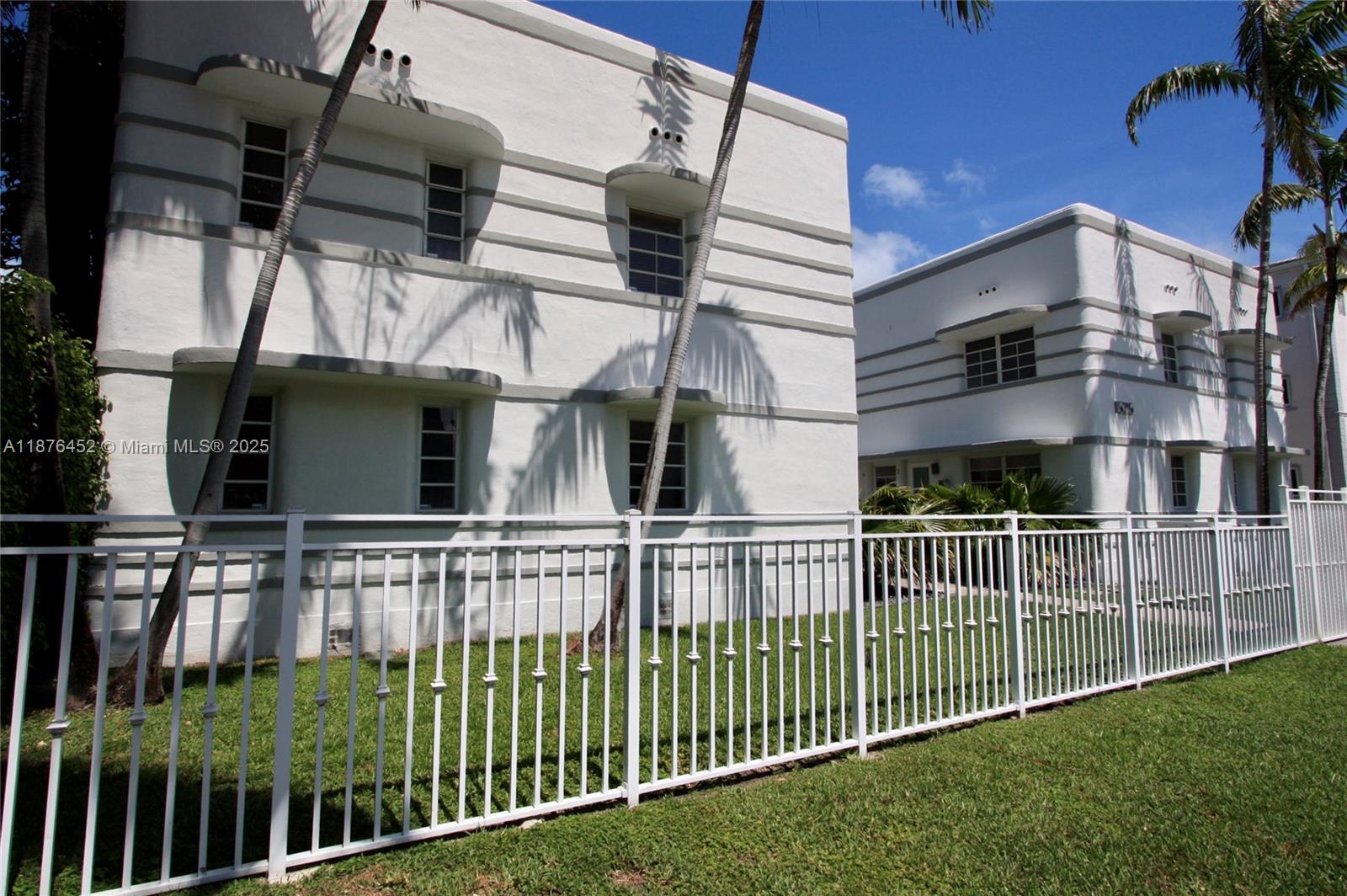 1525 Pennsylvania Ave # 17