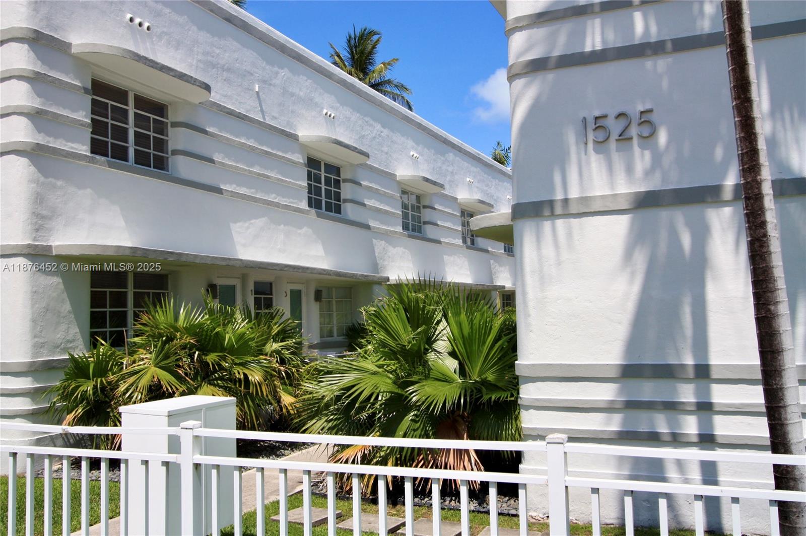 1525 Pennsylvania Ave # 17