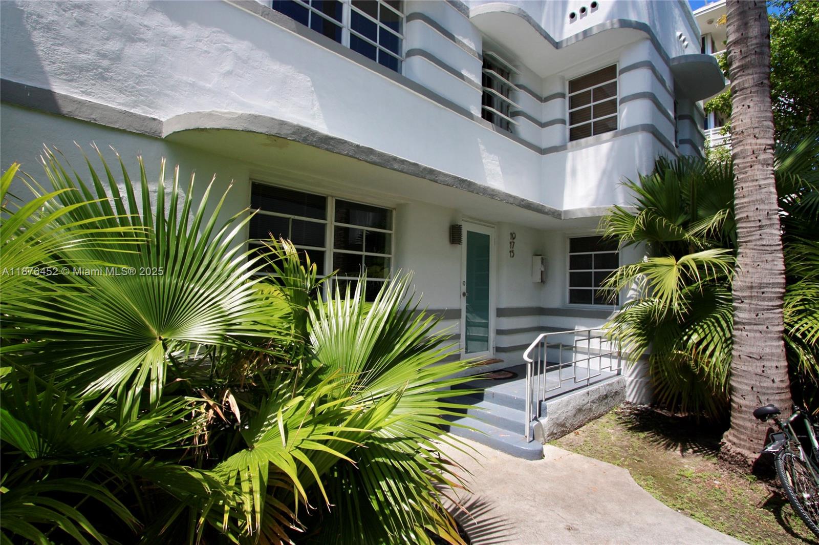 1525 Pennsylvania Ave # 17