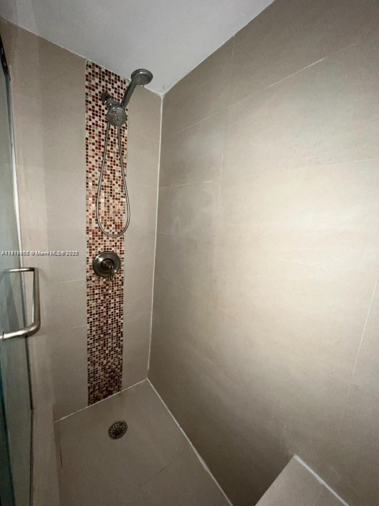 3675 N Country Club Dr # 507