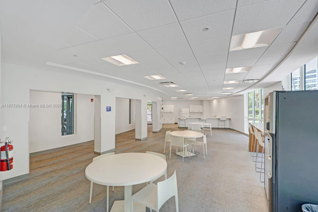 600 Three Islands Blvd # 615