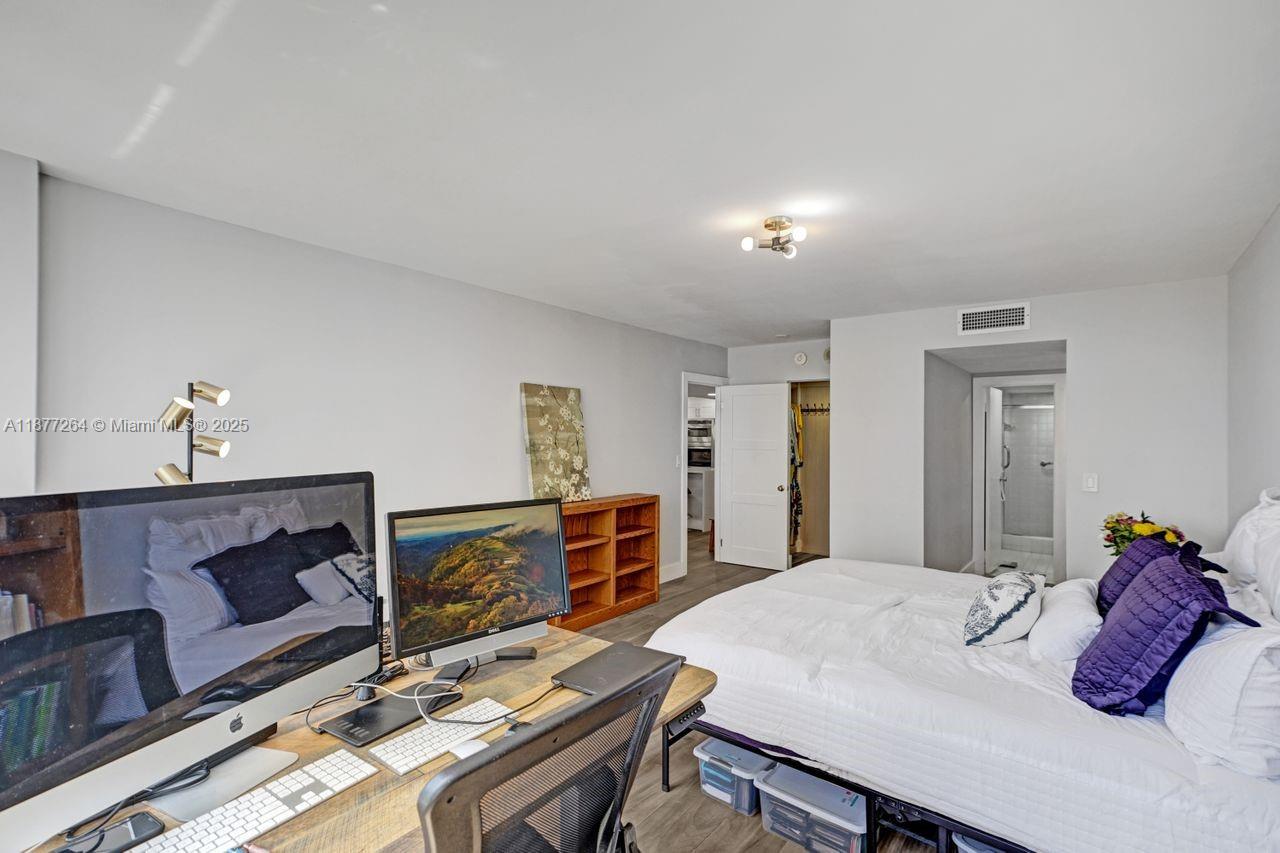 600 Three Islands Blvd # 615