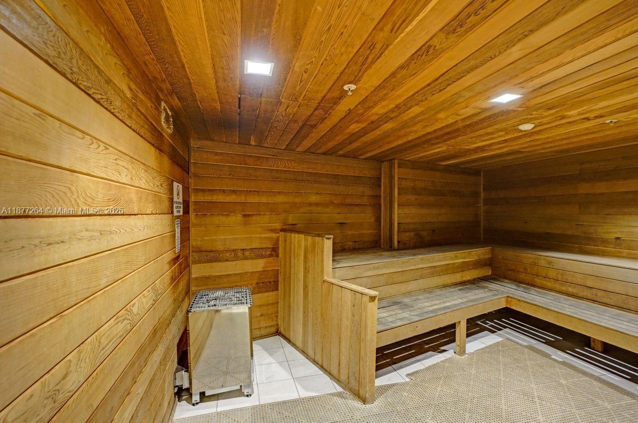 600 Three Islands Blvd # 615