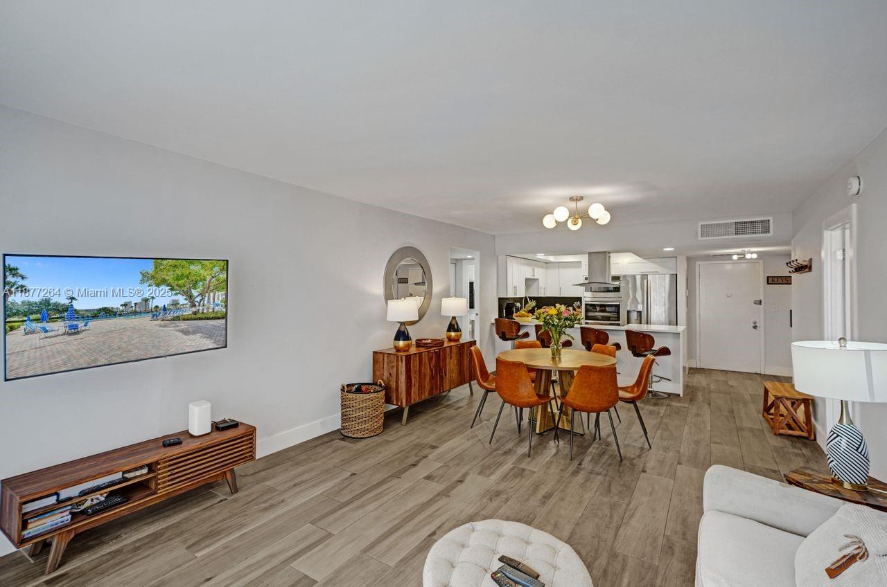 600 Three Islands Blvd # 615