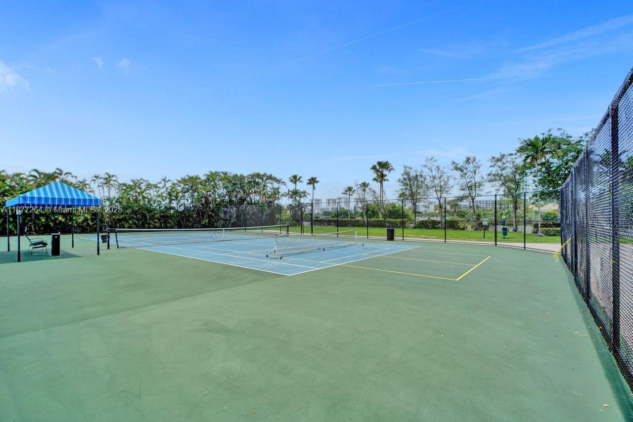 600 Three Islands Blvd # 615