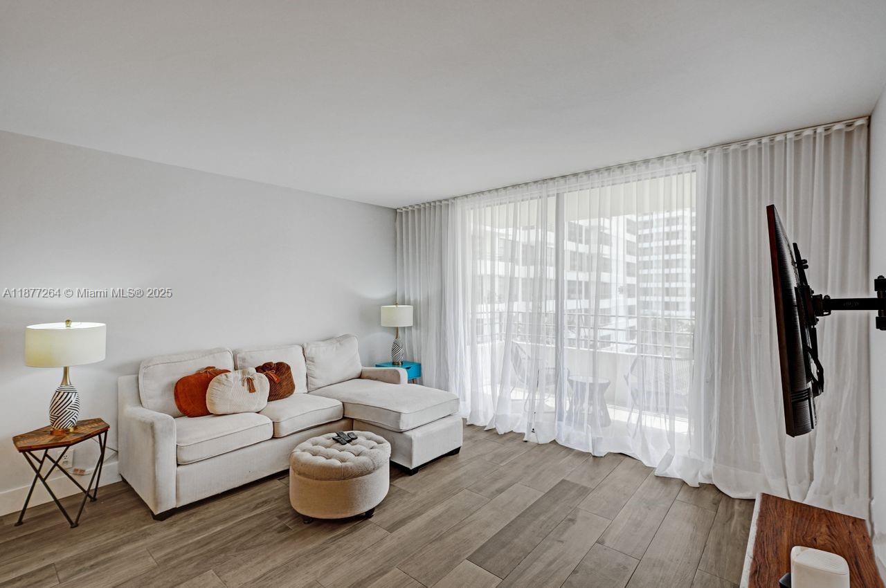 600 Three Islands Blvd # 615