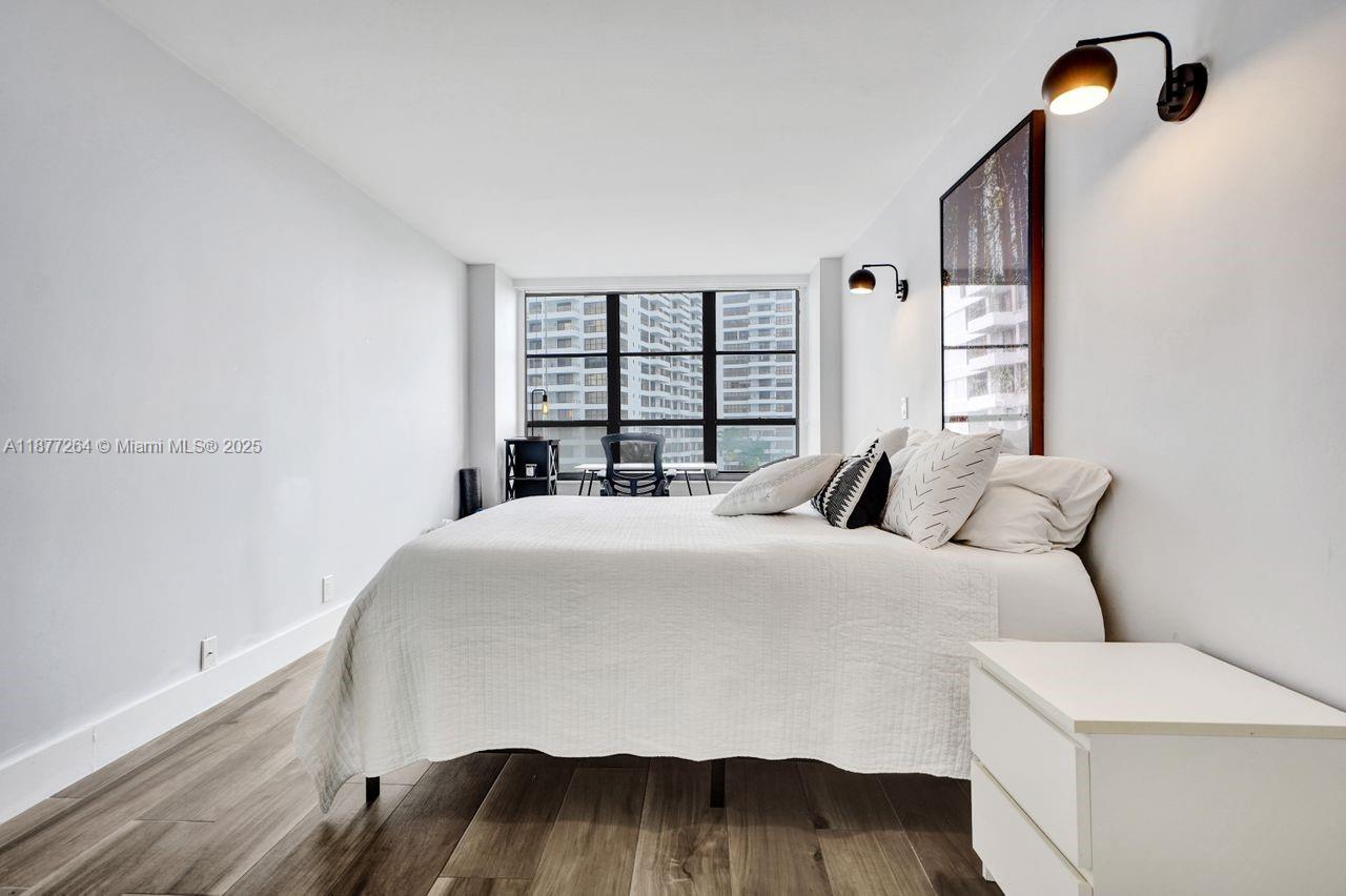 600 Three Islands Blvd # 615