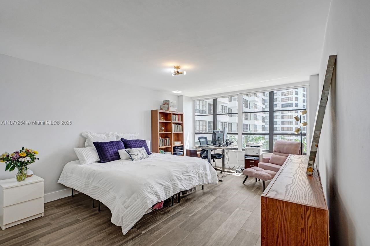 600 Three Islands Blvd # 615