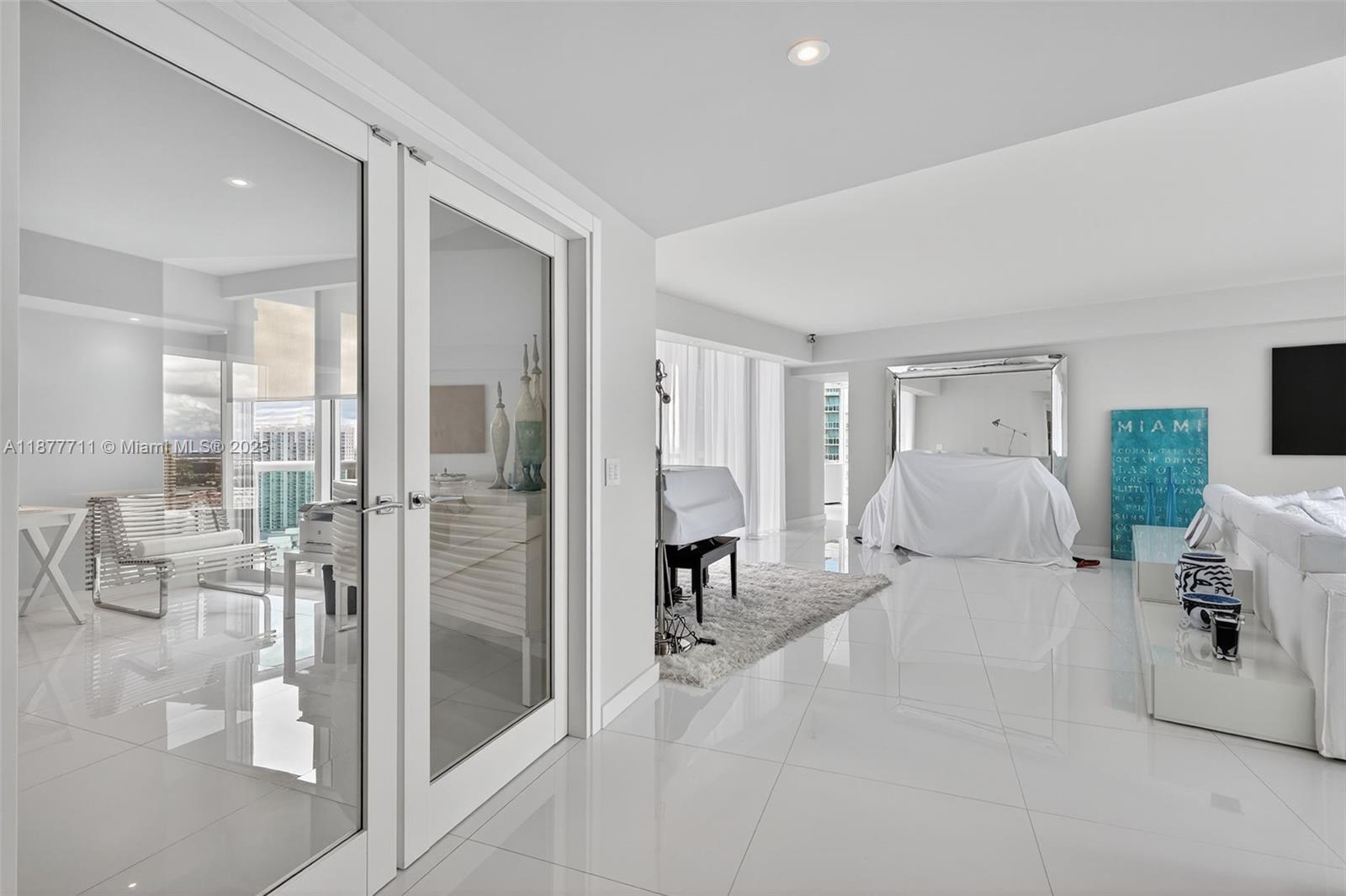 3370 Hidden Bay Dr # 2915