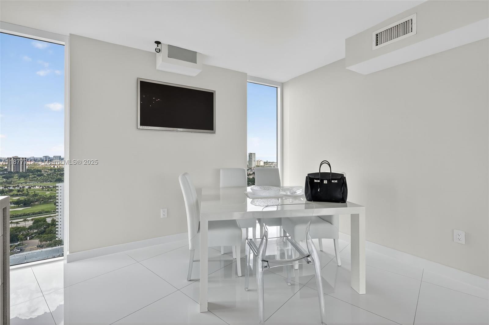 3370 Hidden Bay Dr # 2915