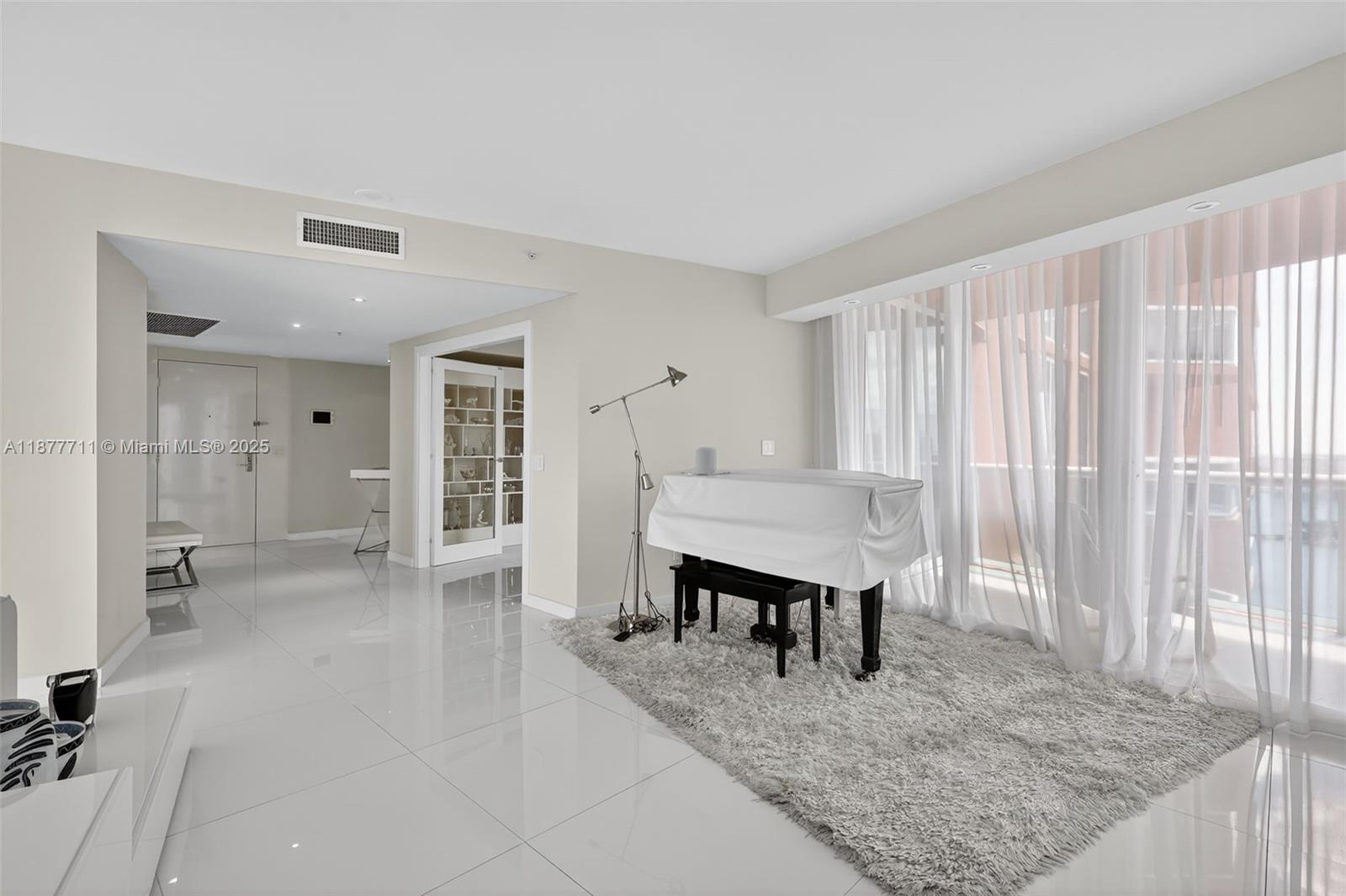 3370 Hidden Bay Dr # 2915